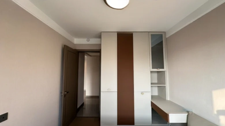 Lake Dragon Cloud Peak Original Edition - View 3