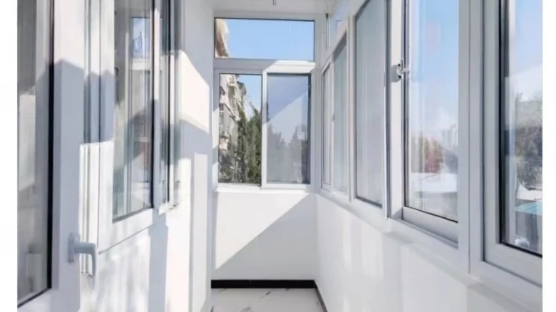 Mingguangbei Li - View 7