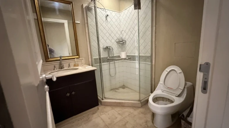 Luhu Splendid Mountain Bay - View 11