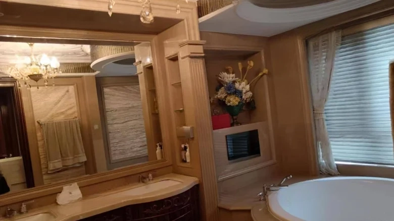 CNC Golden Bay Glory - View 14