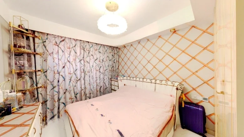 Lushang Shoufu - View 1