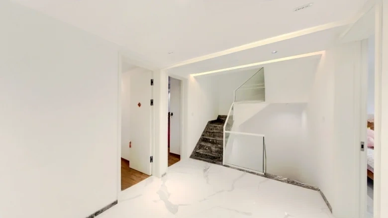 Golden Sunriver Mountain Vista - View 9