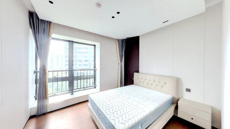 Mountain Bay 8 - View 5