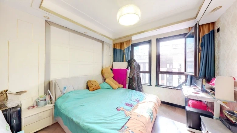 Zhongzheng Qingxian Circle - View 2