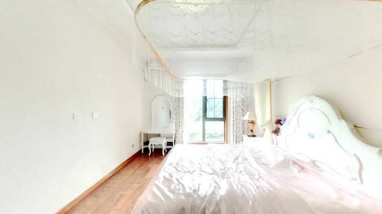 Century Peninsula Olive Valley - View 6