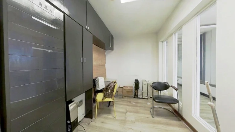 EFive Continents Tower - View 2