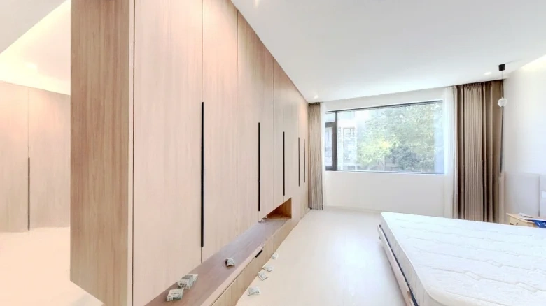 Dream Lake Villa莊 is typically how it would be rendered in English, keeping - View 3