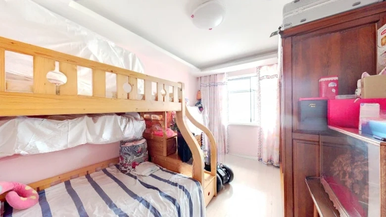 Guolong Tangchao - View 3