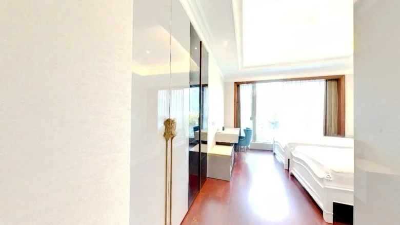 Dongyuan 1891 Impresses Yangtze River - View 4