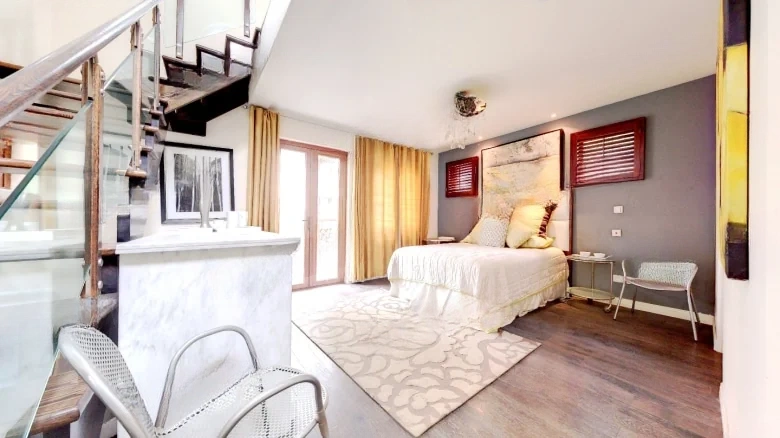 Lushan International Santa Barbara - View 3