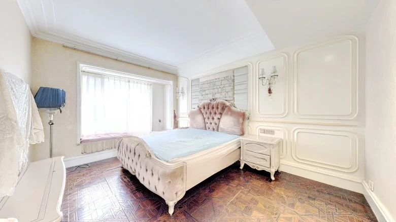 Poly Center - View 4