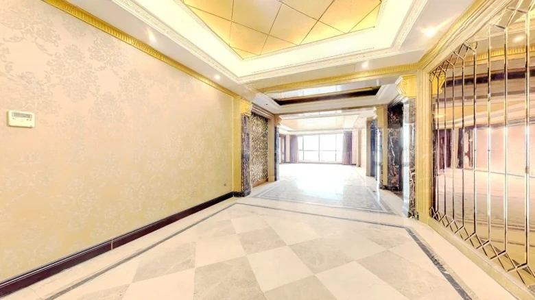 Wanda Mansion - View 4