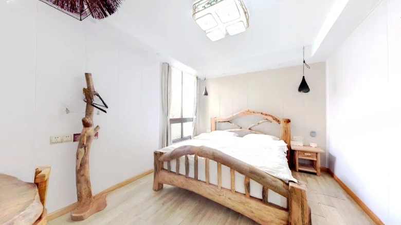 Northeast Street - View 3