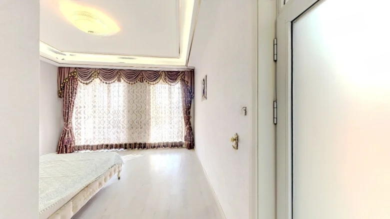 Baoyi Lijing Mountain - View 4