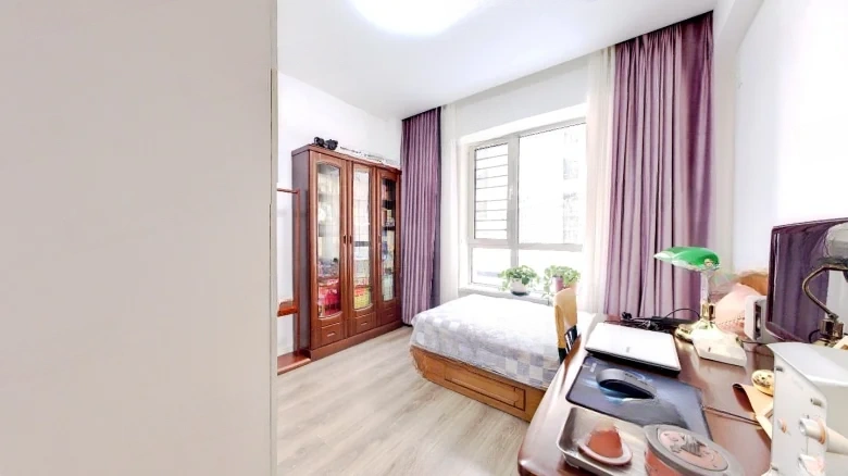 Evergrande Central Plaza - View 3