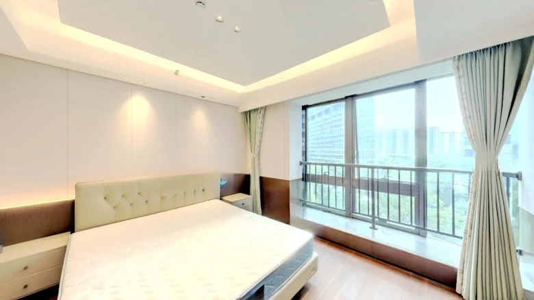 Mountain Bay 8 - View 3