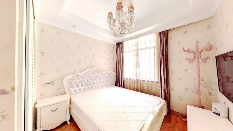 Field Dragon Mountain - View 4