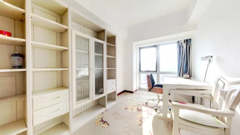 Central Yujing - View 2