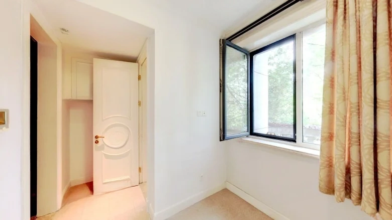 Wanda Mansion - View 3