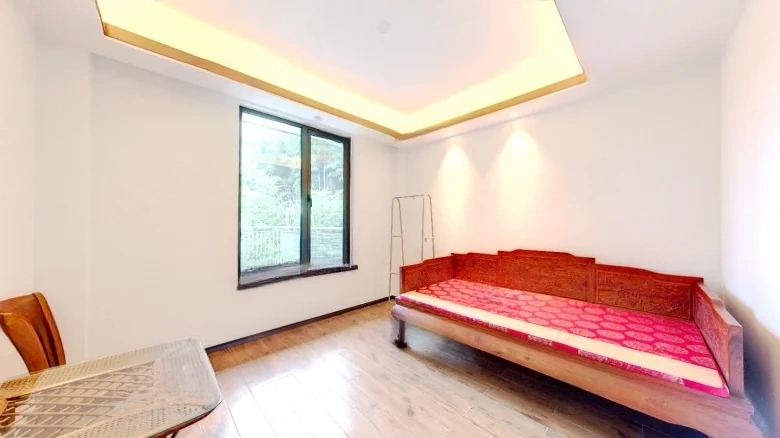 Wufeng Mountain Maple Grove Retreat - View 2