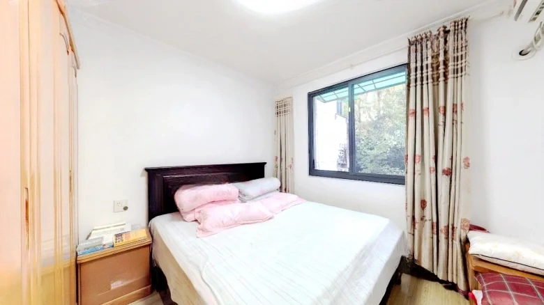 Jū'ān Fang - View 7