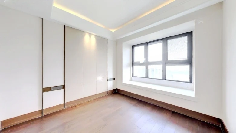 Swan Castle Garden - View 4