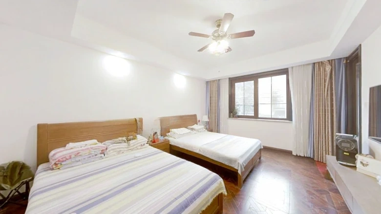 Yuanhe Villa Complex - View 3