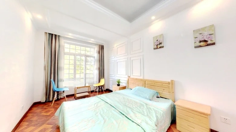 Dianchi Wei Cheng Yanlan Bay - View 3