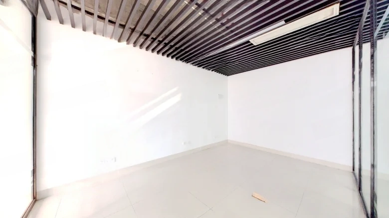 Kingke Building - View 4