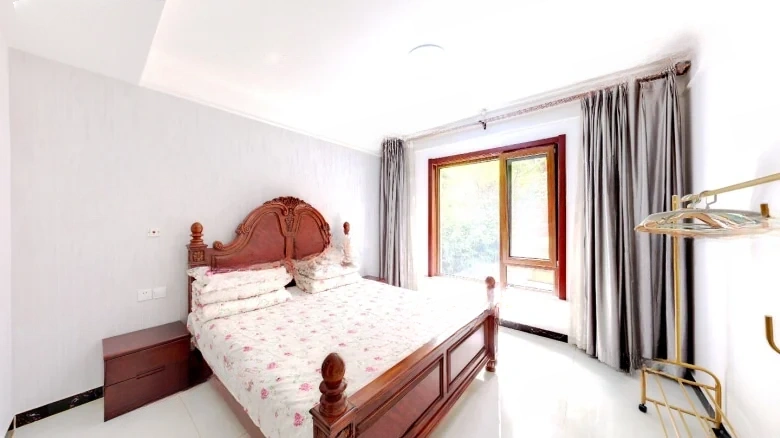 Blue Stone Tahiti - View 3