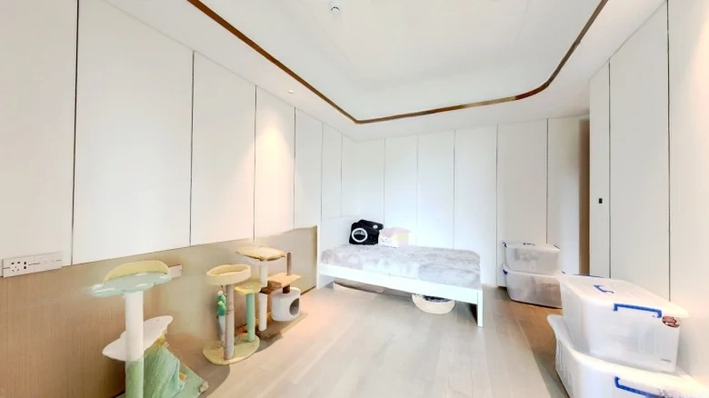 Mountain Bay 8 - View 6