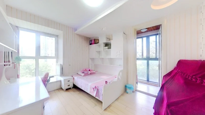 Silver City West Embankment International District III - View 4