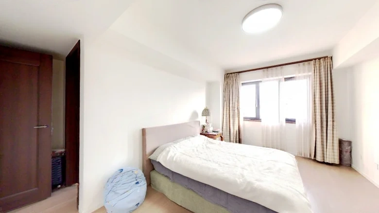 Water Accumulation Abundant Fragrance Moon Listening Pavilion - View 3