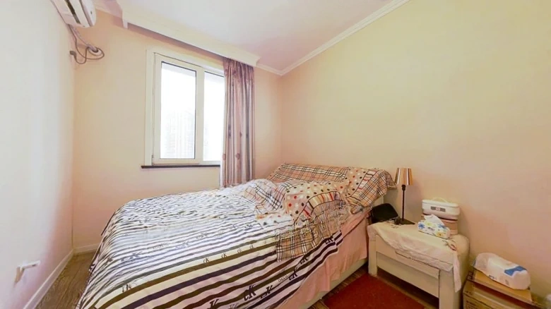 Urban Elegance Premium - View 2