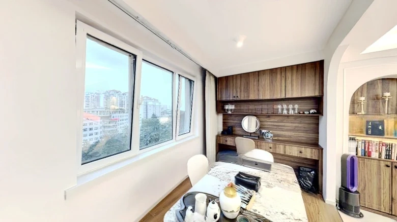 Seaview Center - View 3