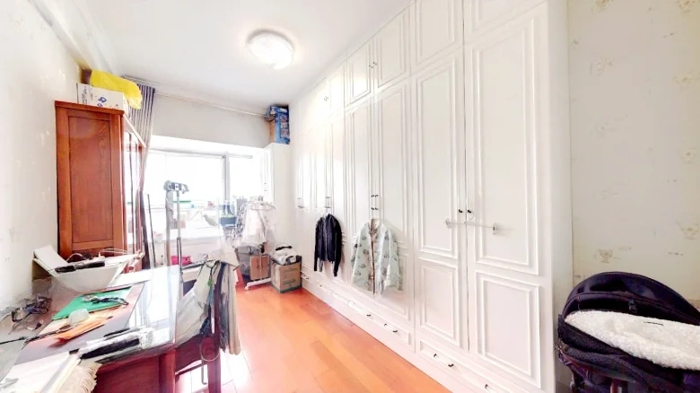 North American New Skyland Fashion Center - View 2