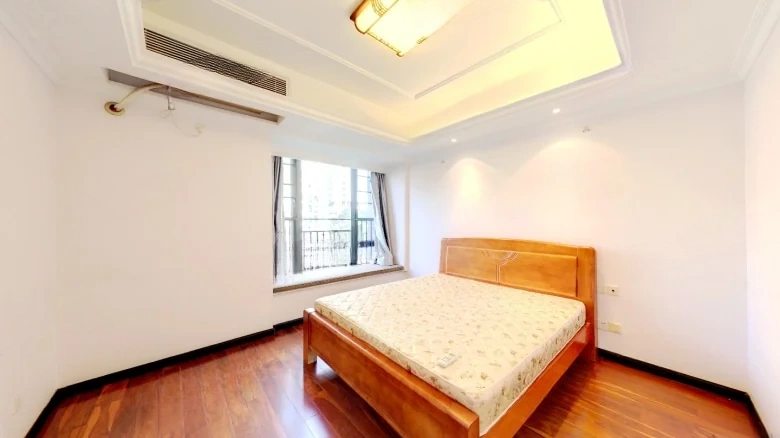 Fortune Lake君Lake Garden Court - View 4