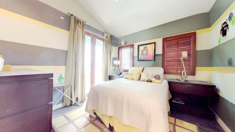 Lushan International Santa Barbara - View 4