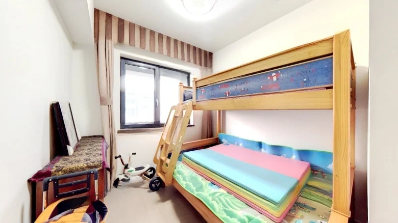 Water Accumulation Abundant Fragrance Moon Listening Pavilion - View 4