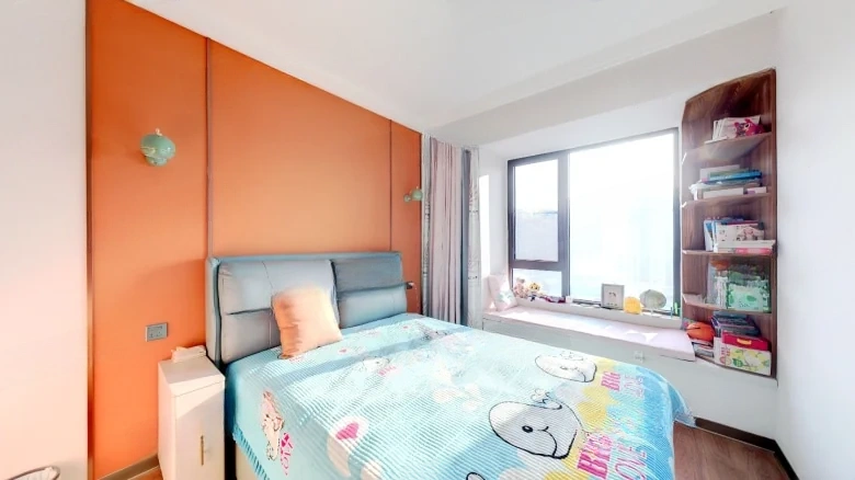 Lake Van Lake Tian Pu - View 2