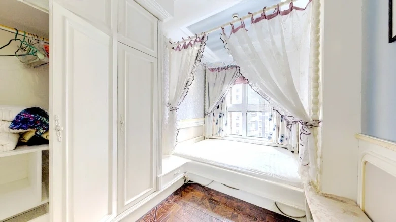 Poly Center - View 6