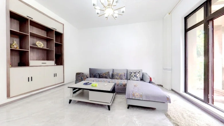 Poly Real Roland Sea Bay - View 9