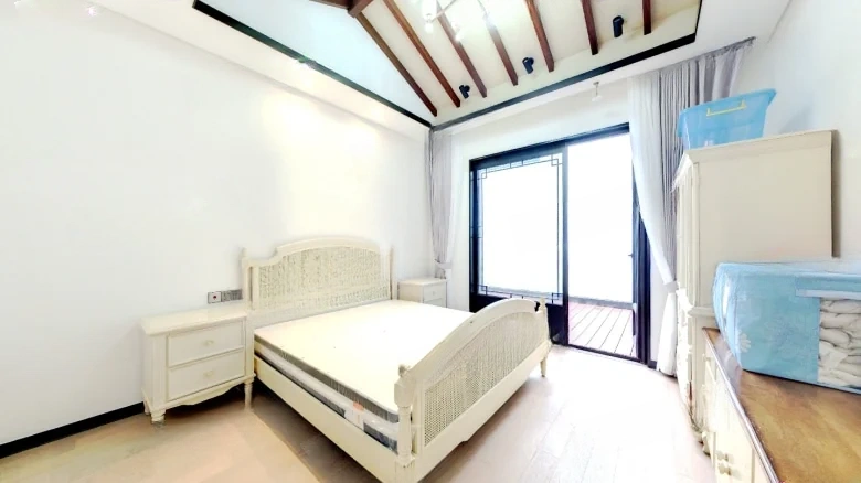 Inkstream Lake - View 4