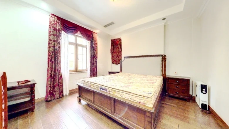 Lushan International Pebble Beach - View 2