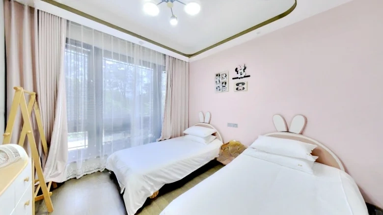 Wish Bamboo Mountain - View 4