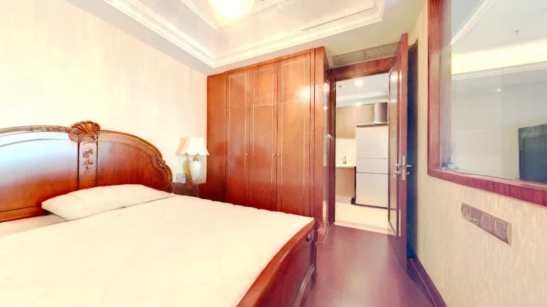 Victoria Mansion Court - View 4