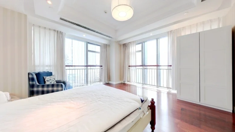 China Railway Qingdao Center - View 3