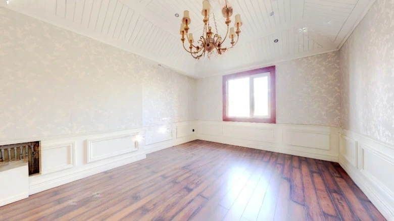 Lake Dragon Splendid Wave Coastline - View 5