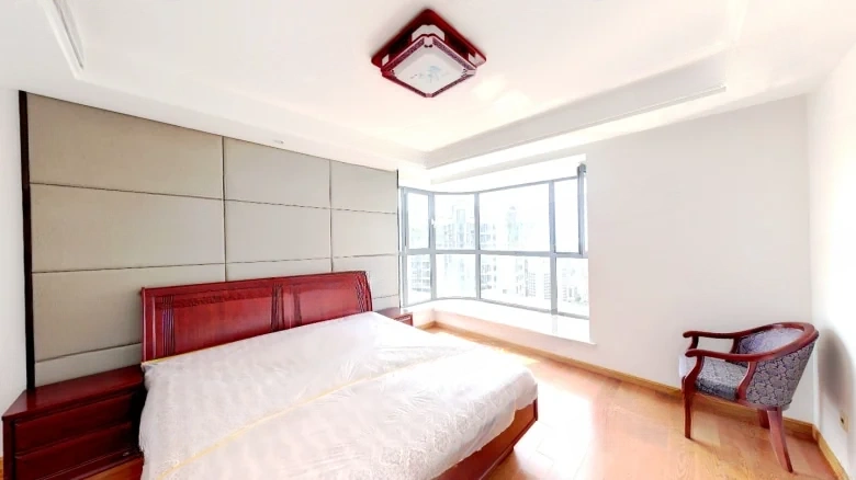 Lushang Shoufu - View 3