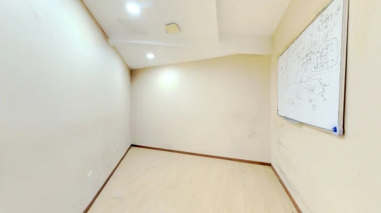 Northern Pearl - View 2